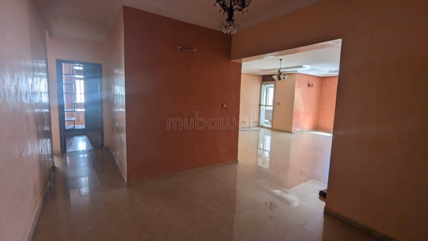 A vendre appartement sur Bd anfa 
PAS CHER